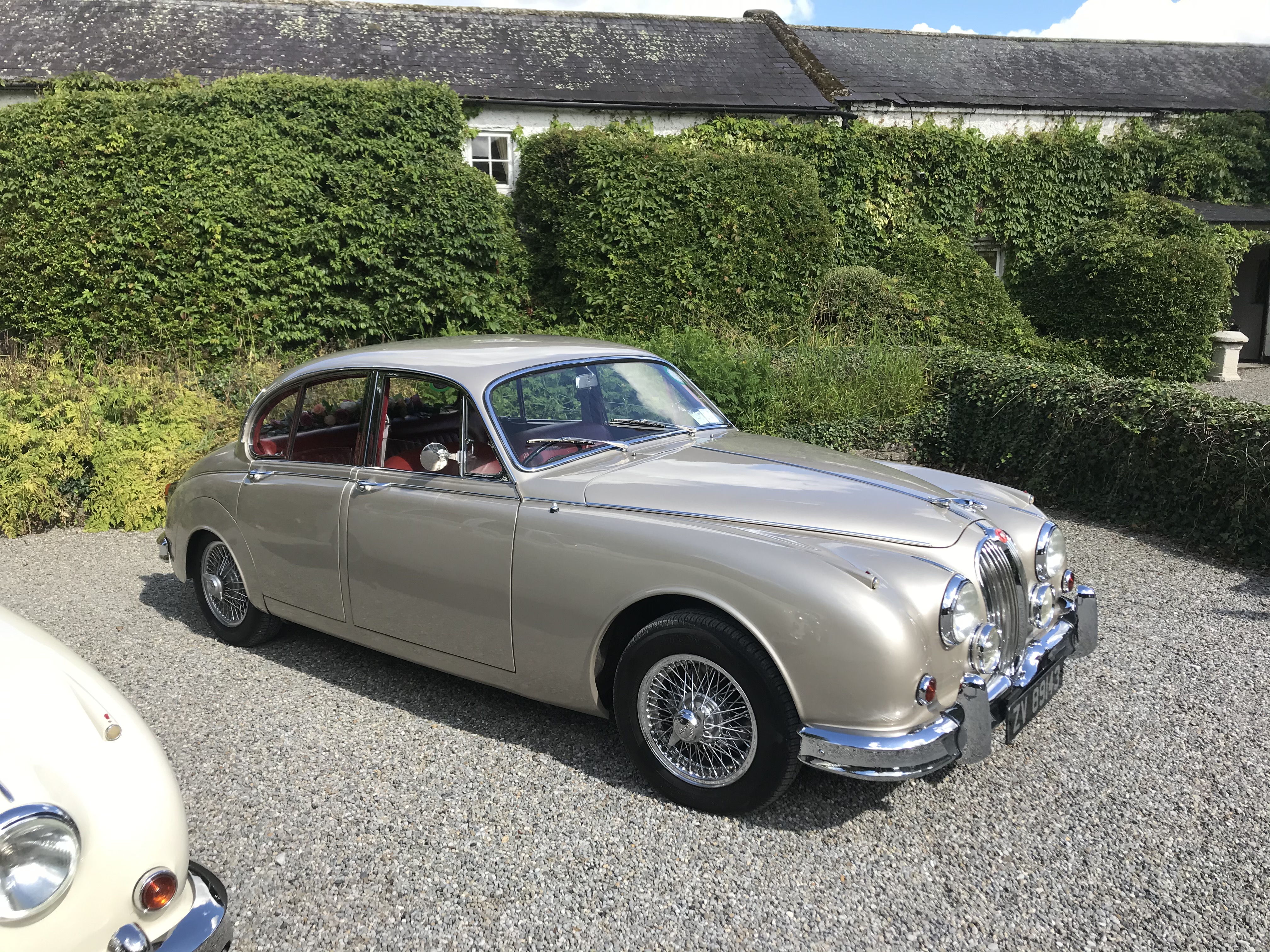  Jaguar wedding car hire